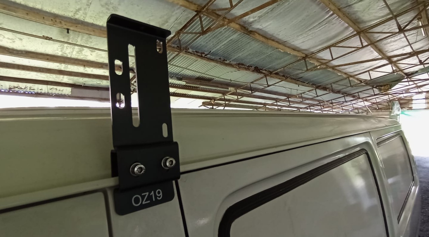 Ozroofracks | Roof Rack For Gutter Mount